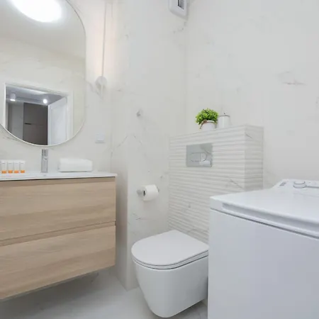 Lejlighed Wyjatkowe Studia W Warszawie By Renters Warszawa