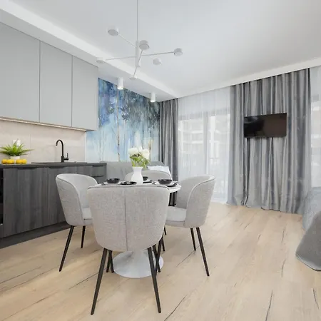 Wyjatkowe Studia W Warszawie By Renters * ワルシャワ