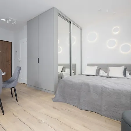 Wyjatkowe Studia W Warszawie By Renters Апартаменты *
