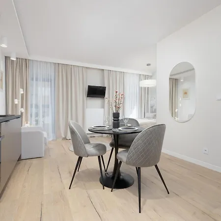 Апартаменты Wyjatkowe Studia W Warszawie By Renters *
