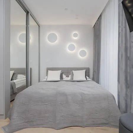 Wyjatkowe Studia W Warszawie By Renters شقة