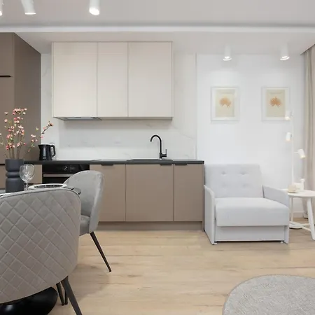 Wyjatkowe Studia W Warszawie By Renters شقة