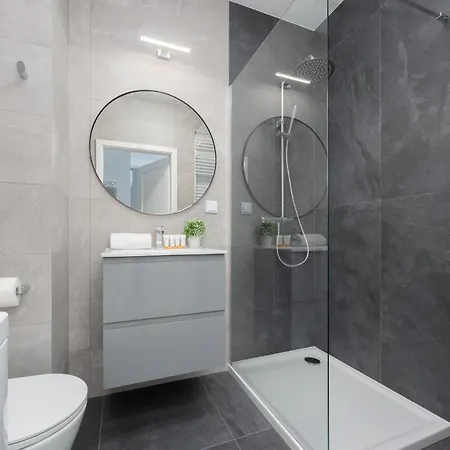 Wyjatkowe Studia W Warszawie By Renters Apartment Warschau